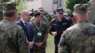 Радев: Прокуратурата взе страната на статуквото