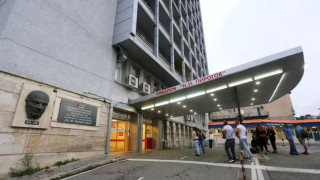 Протест пред „Пирогов“ в защита на лекарите