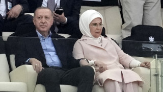 Ердоган разреши на хората да излизат в неделя