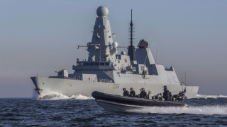 Русия започна мащабни маневри в Средиземно море