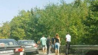 Челен удар на пътя Бургас - Варна. има пострадали