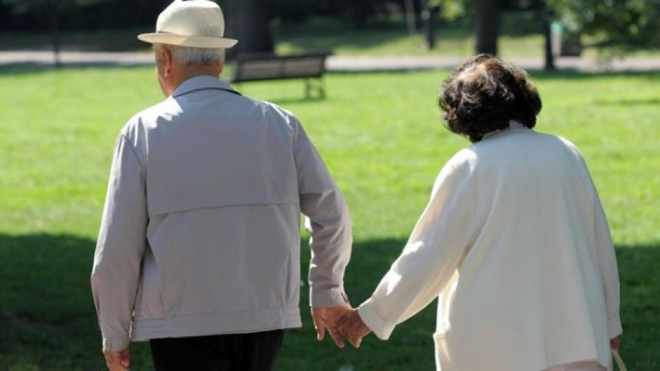 Отново. Готвят вдигане на възрастта за пенсия | StandartNews.com