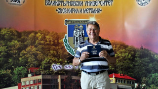 78-годишен записа право във Велико Търново