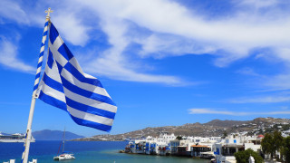 Новият щам застигна и Гърция