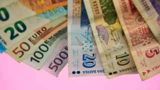 Кои са рисковете пред България по пътя към еврото