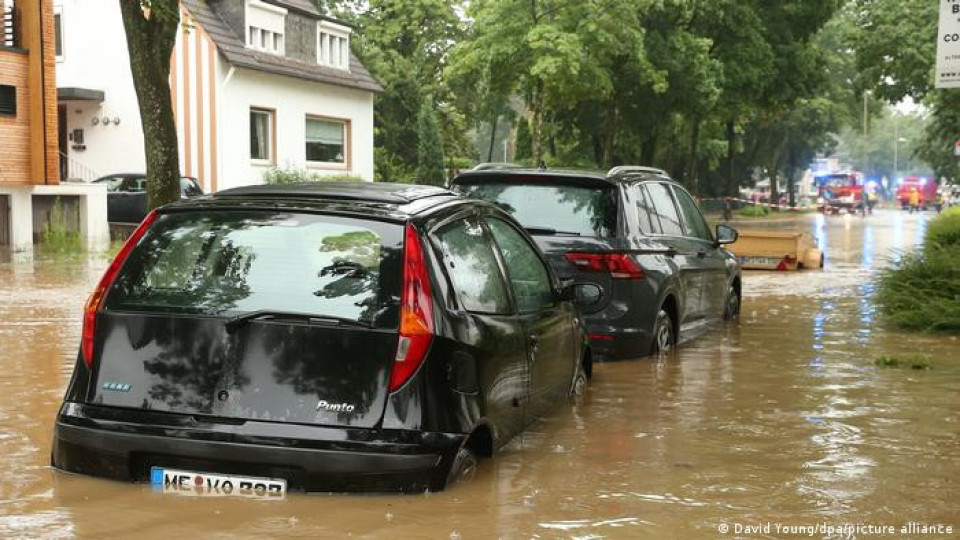 Ад в Германия! Потоп и 33 загинали | StandartNews.com