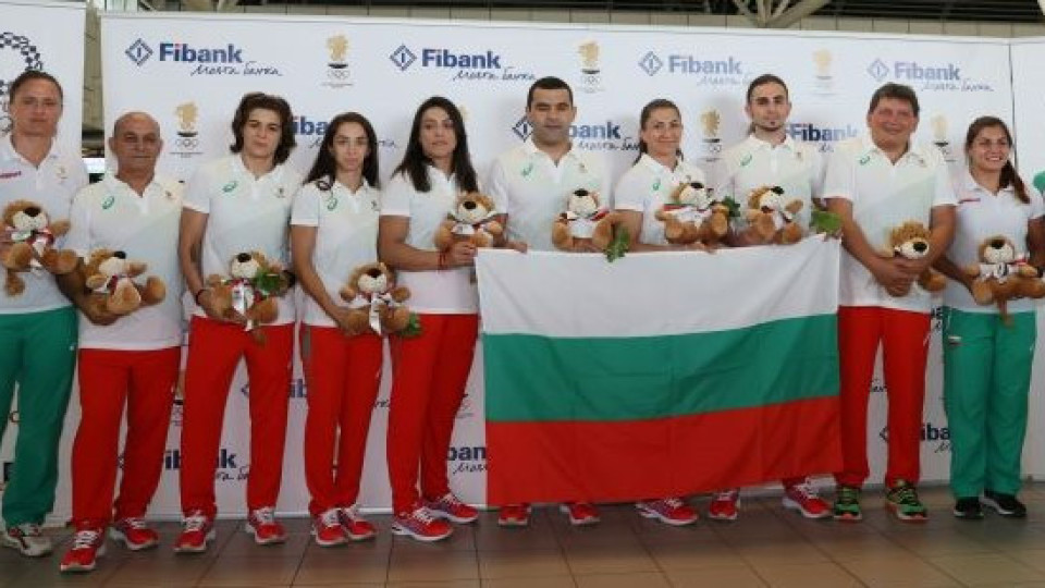 Изпратиха олимпийците с лъвчета и национален флаг | StandartNews.com