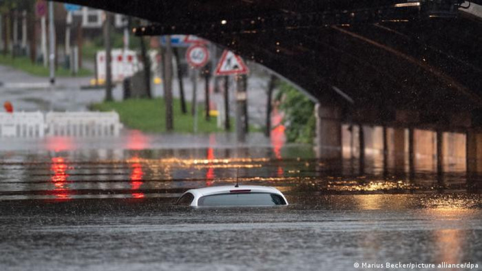 Зловеща причина за потопите в Западна Европа | StandartNews.com