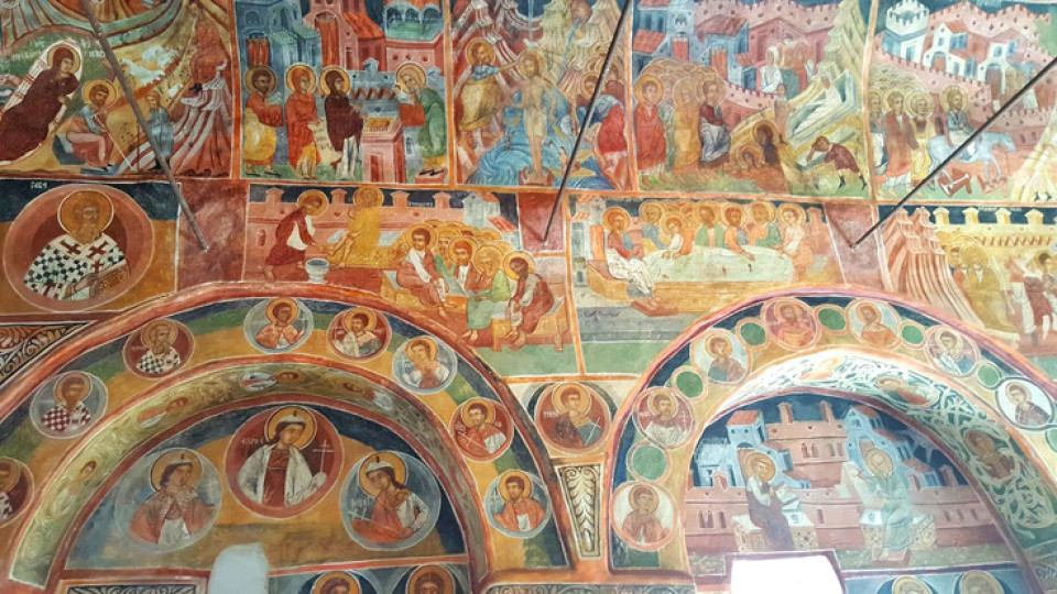 Светец е изписал Билинския манастир. Храмът е обновен | StandartNews.com