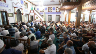 Курбан байрям започна с молитви в 1100 джамии