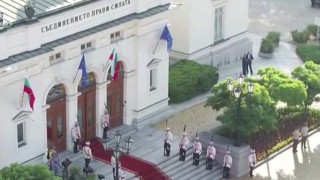 Новите депутати без лятна ваканция