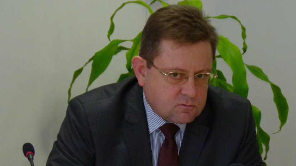 Новият шеф на "Александровска" открил странни назначения и договори | StandartNews.com