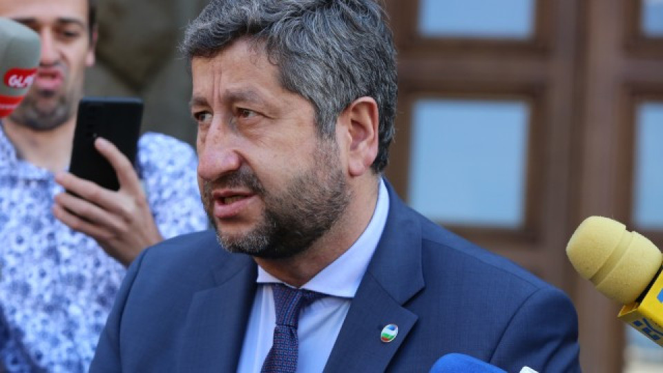 Стана ясно предложението на Христо Иванов за външен министър | StandartNews.com