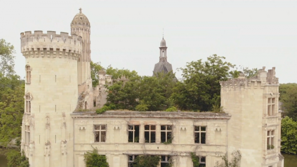 Ето как може да си купите замък във Франция | StandartNews.com