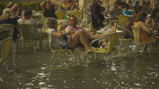 Изненада: Венеция пак е под вода