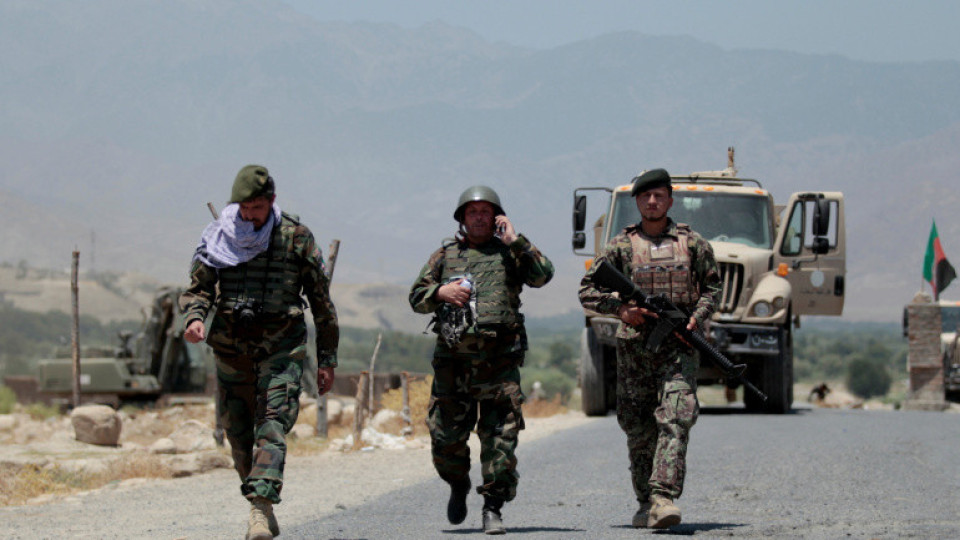 Талибаните превземат още един град в Aфгaниcтaн | StandartNews.com