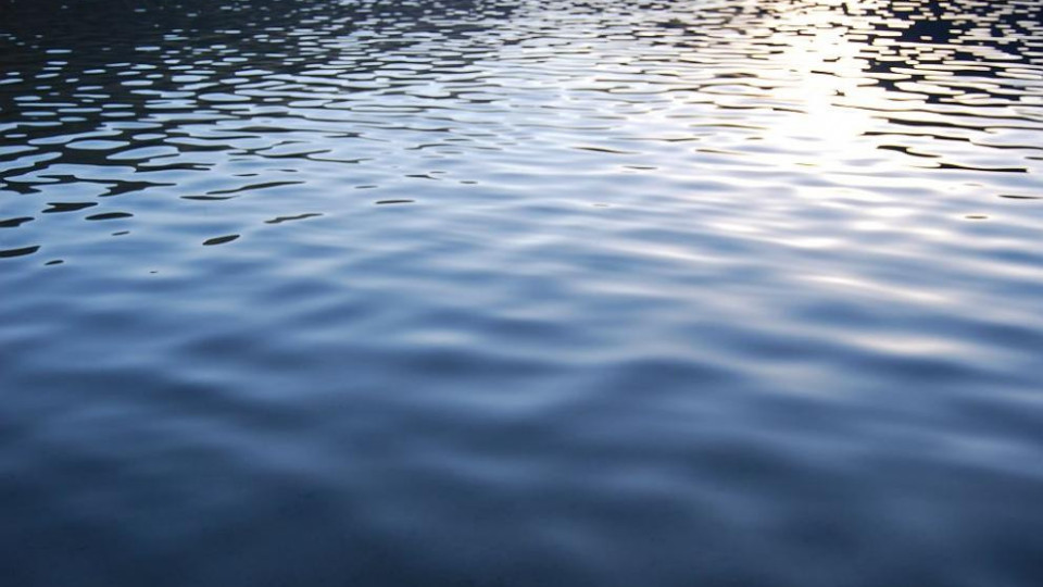 Трагедия край Бургас! Две деца се удавиха в езеро | StandartNews.com