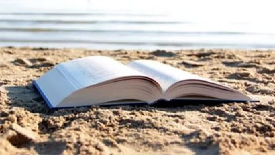 Фестивалът "С книга на плажа" ви очаква от 11 до 15 август | StandartNews.com