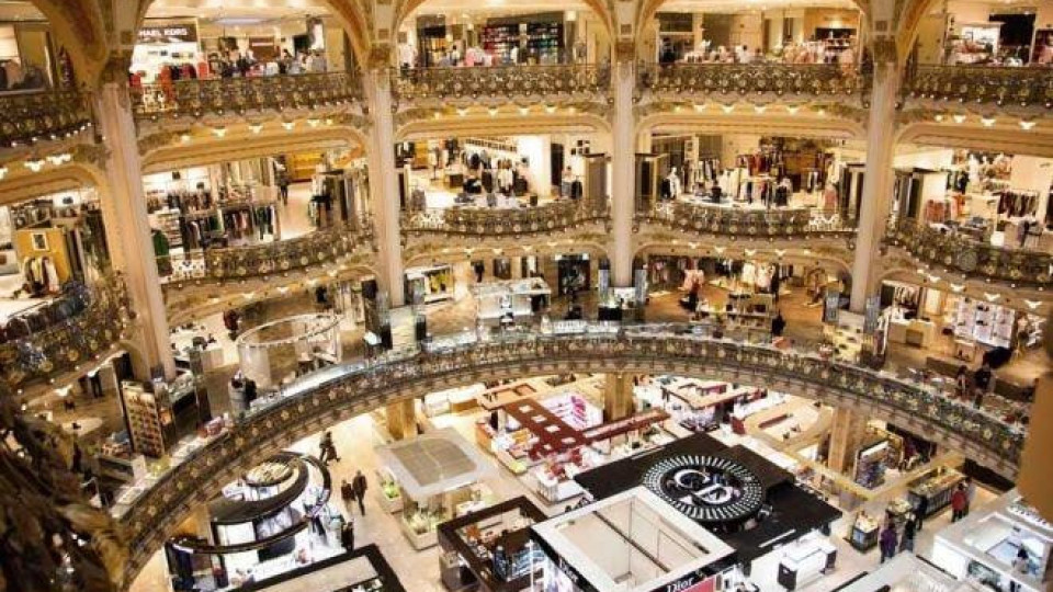 Ковид-пропуск и за мола във Франция | StandartNews.com