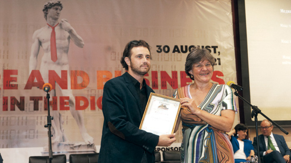 Наградите на Чудесата: Атанас Младенов, новата звезда в операта | StandartNews.com