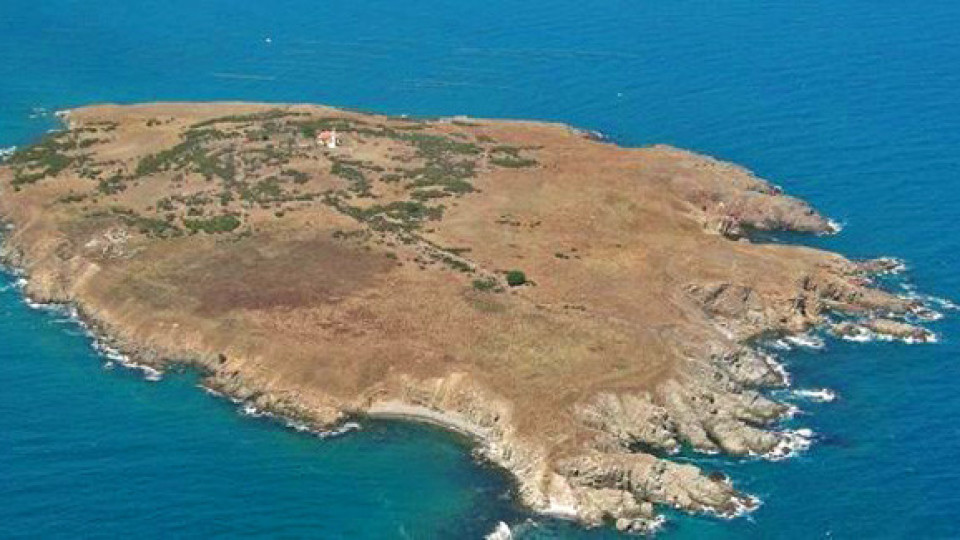 Остров Свети Иван - от траките до мощите на Предтеча | StandartNews.com