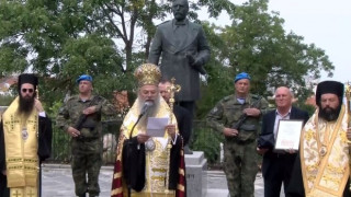 Митрополит Николай с три парливи въпроса съм политиците