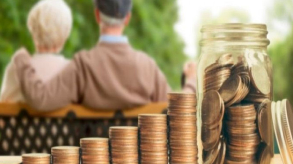 Ново 20 за пенсиите! 120 лв. бонус, увеличение за ЧНГ | StandartNews.com