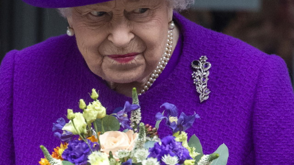 Елизабет II подкрепи чернокожите след скандала с "цвета на Арчи" | StandartNews.com