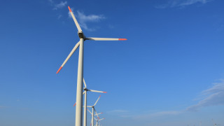 Голям производител на зелена енергия прави вятърна централа у нас