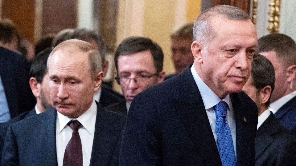 Ердоган с ключово позвъняване на Путин. Ще уреди ли мир | StandartNews.com