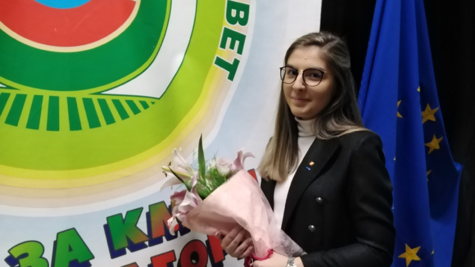 Гергана Желева е двадесет и петият кмет на Млада Загора | StandartNews.com