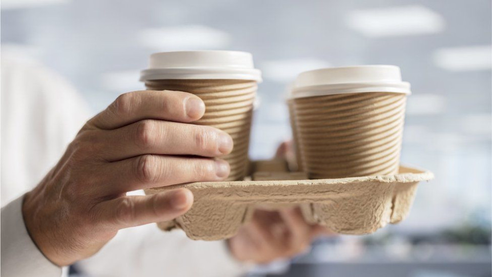 Забраняват сегашните чашки за кафе, вижте какви ще са новите | StandartNews.com