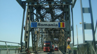 Казарма в Румъния. Условията