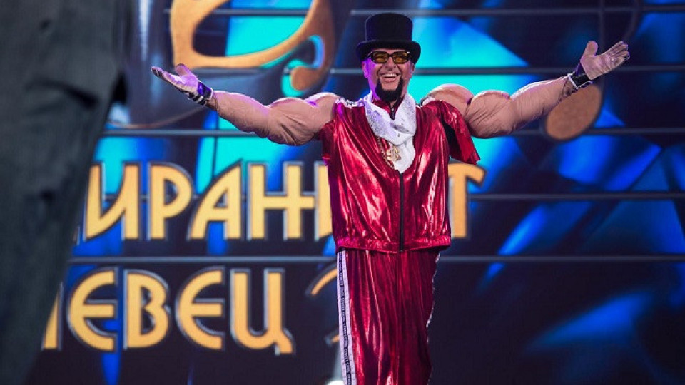 Евгени Минчев скри шапката на панела в "Маскираният певец" | StandartNews.com