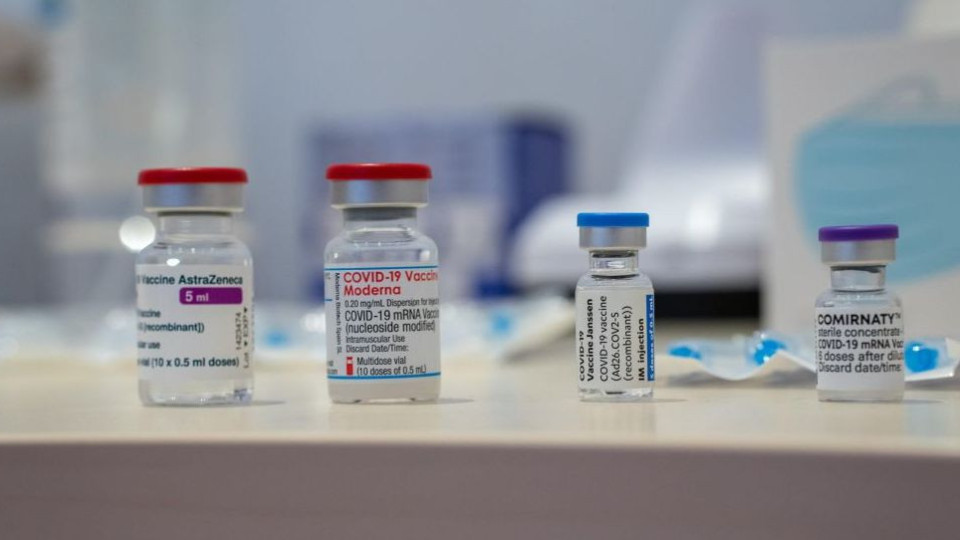 Казаха колко падат жертва на лошите ефекти на ваксините | StandartNews.com