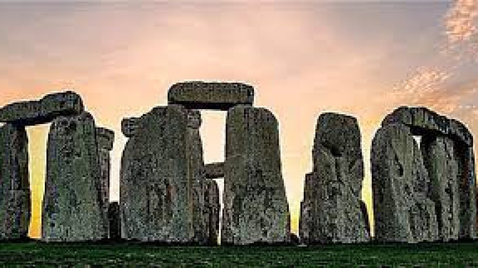 Разгадаха мистерията на каменни рисунки в Стоунхендж | StandartNews.com