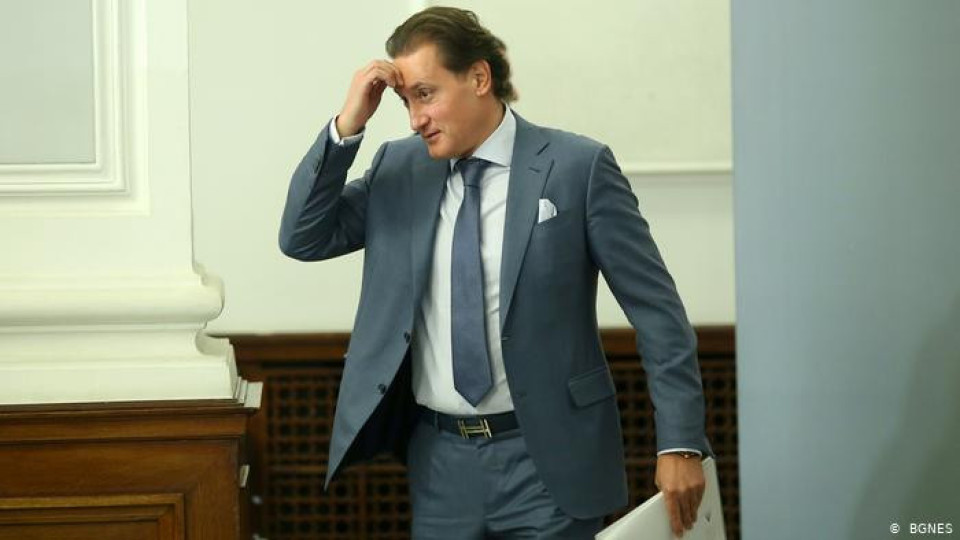 Съд - Домусчиев атакува министър. Защо | StandartNews.com