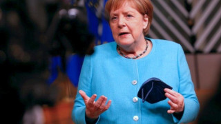 Меркел с отчаян призив. Германия е тежко засегната