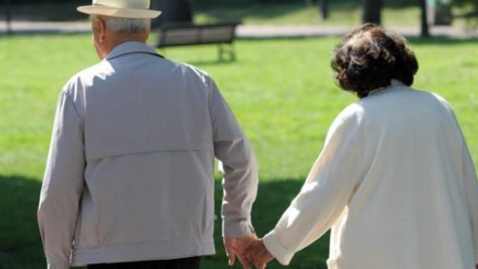 Важна информация за повишаването на пенсиите | StandartNews.com