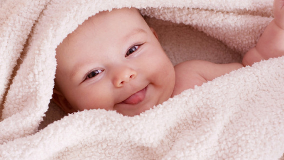 Засилен интерес към помощите за новородено дете | StandartNews.com