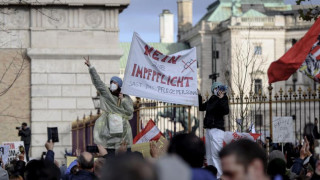 Европа се разлюля от протести: Не на зелените пропуски