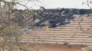 Зов за помощ: 50 души, оцелели в Рояк, нямат дрехи и обувки