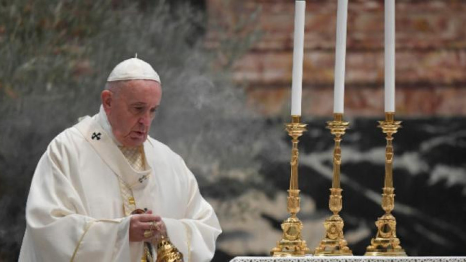 Папата изрази съболезнования за загиналите на "Струма" | StandartNews.com