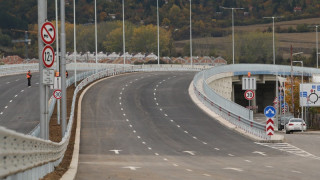 Правят спешна проверка на пътните знаци и маркировката