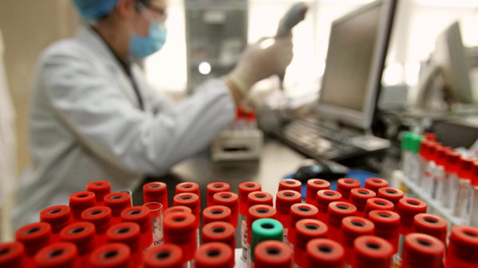 Съветват пациенти с ужасно заболяване да се ваксинират срещу ковид | StandartNews.com
