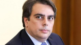 Василев с новини за бюджета, кога свършват парите