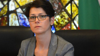Скандалът расте! Папката за Караганева в ДАНС още преди изборите