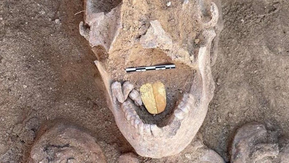 Откриха древни мумии със златни езици. Какво крие античността? | StandartNews.com