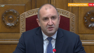 Радев с предупреждение към Кирил Петков и Асен Василев