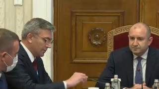 Карадайъ: От политическата криза се излиза с диалог (ВИДЕО)